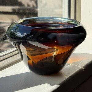 Mark Russell Contemporary Hand Blown Art Glass Bowl